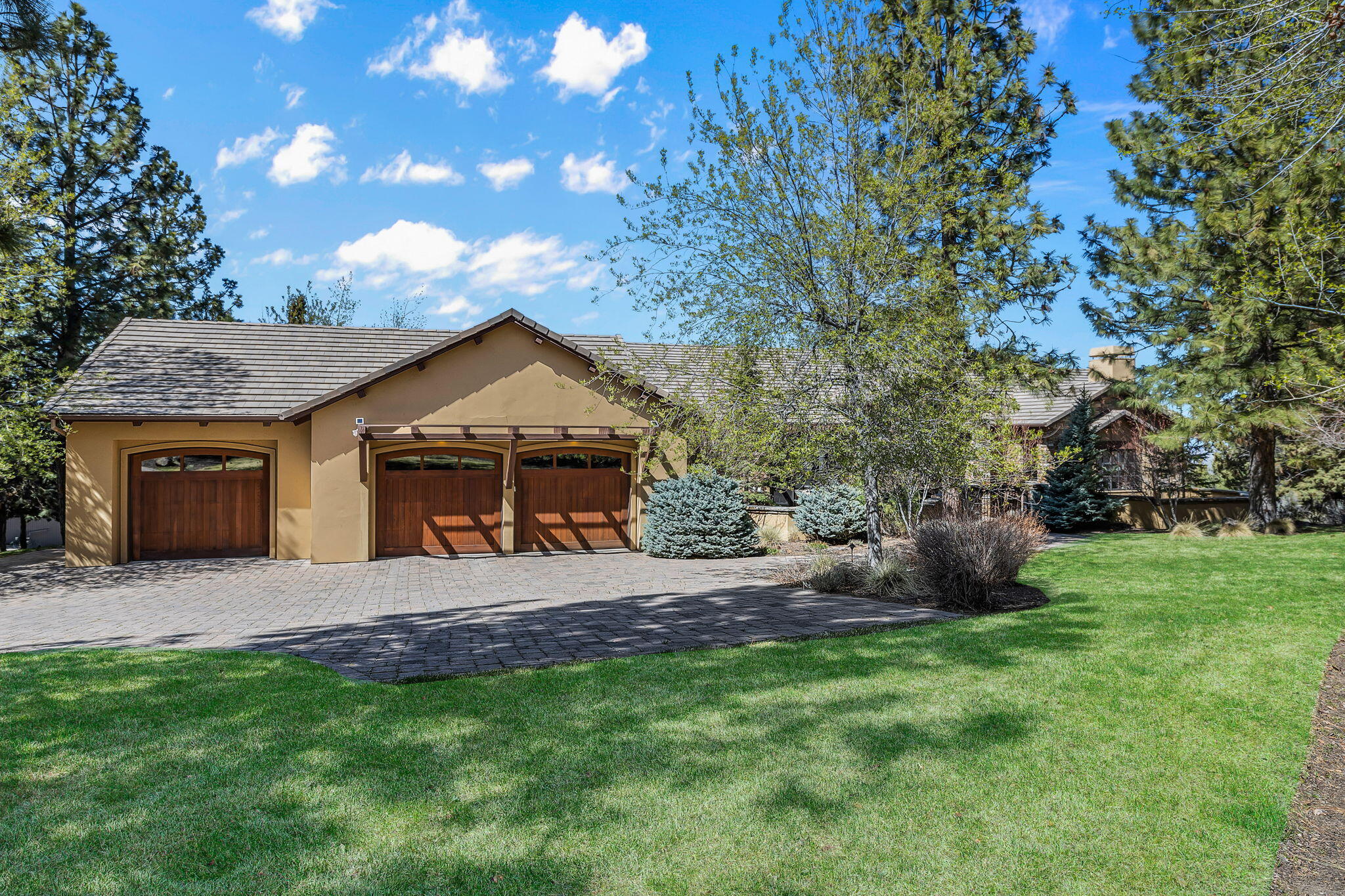 Awbrey Butte - Residential