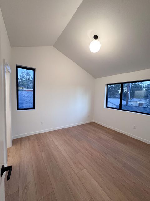 Tiny photo for 639 NE Marshall Avenue, Bend, OR 97701 (MLS # 220212903)