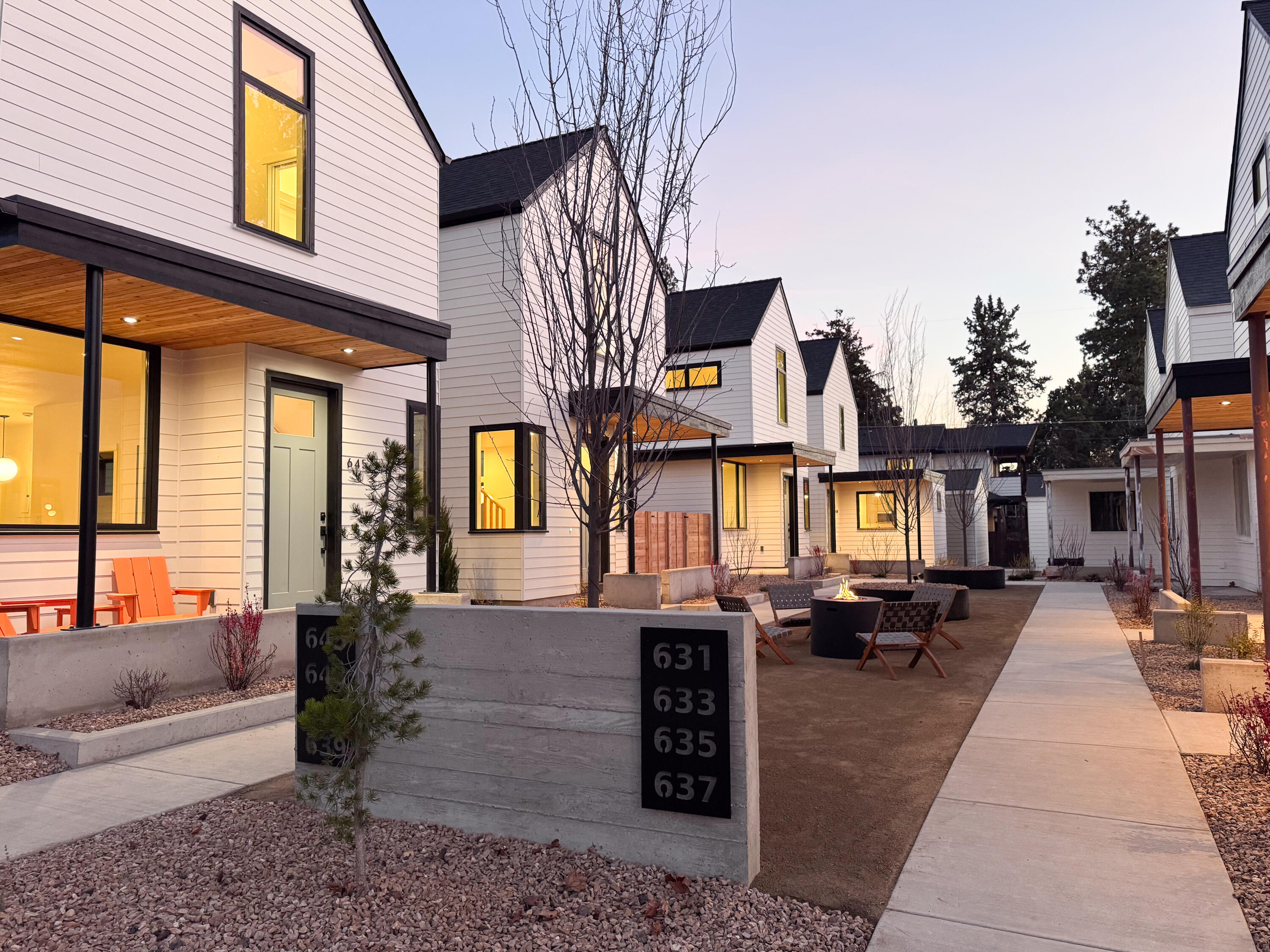 639 NE Marshall Avenue