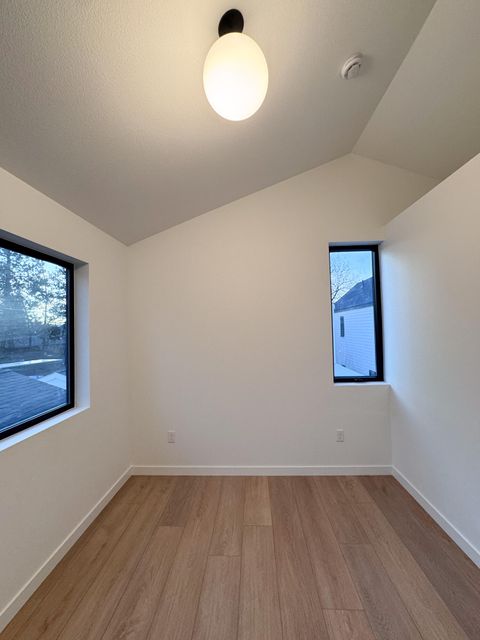 Tiny photo for 639 NE Marshall Avenue, Bend, OR 97701 (MLS # 220212903)