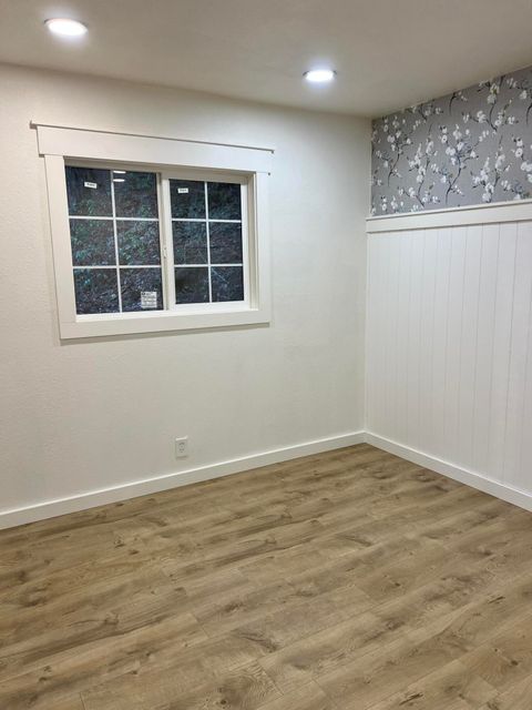 Tiny photo for 191 Dutcher Creek Road, Grants Pass, OR 97527 (MLS # 220213832)