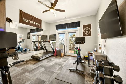 Tiny photo for 4182 N Roxy Drive, Medford, OR 97504 (MLS # 220215071)