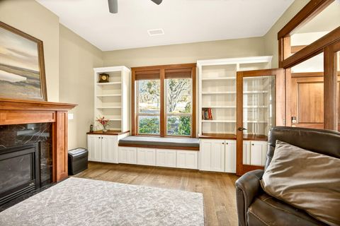 Tiny photo for 4182 N Roxy Drive, Medford, OR 97504 (MLS # 220215071)