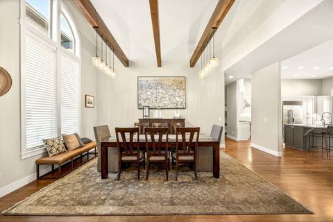 Tiny photo for 4182 N Roxy Drive, Medford, OR 97504 (MLS # 220215071)