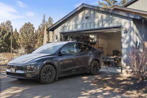 Tiny photo for 18025 Cascade Estates Drive, Bend, OR 97703 (MLS # 220212028)