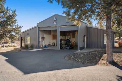 Tiny photo for 18025 Cascade Estates Drive, Bend, OR 97703 (MLS # 220212028)