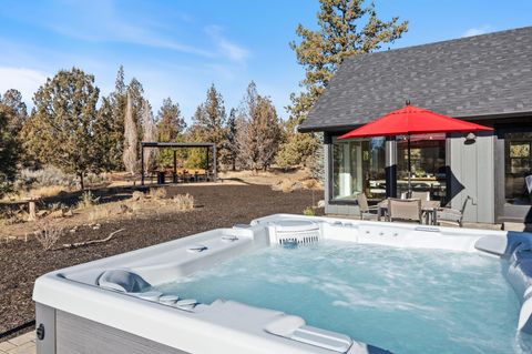 Tiny photo for 18025 Cascade Estates Drive, Bend, OR 97703 (MLS # 220212028)