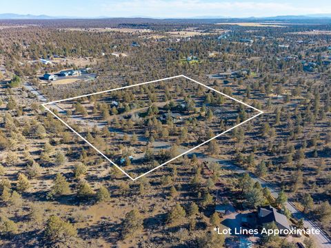 Tiny photo for 18025 Cascade Estates Drive, Bend, OR 97703 (MLS # 220212028)