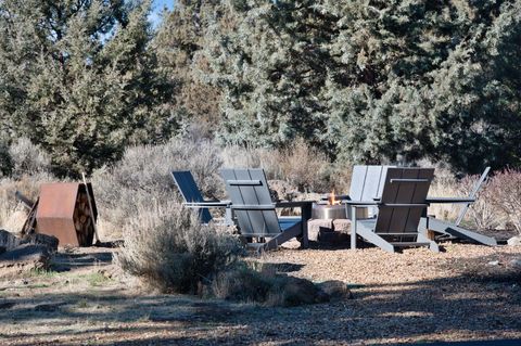 Tiny photo for 18025 Cascade Estates Drive, Bend, OR 97703 (MLS # 220212028)