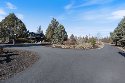 Tiny photo for 18025 Cascade Estates Drive, Bend, OR 97703 (MLS # 220212028)