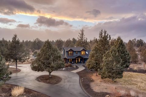 Photo of 18025 Cascade Estates Drive, Bend, OR 97703 (MLS # 220212028)