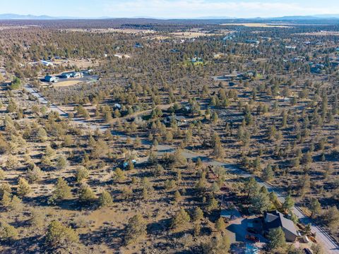 Tiny photo for 18025 Cascade Estates Drive, Bend, OR 97703 (MLS # 220212028)