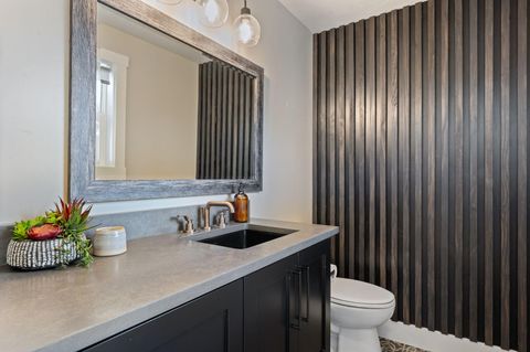 Tiny photo for 18025 Cascade Estates Drive, Bend, OR 97703 (MLS # 220212028)