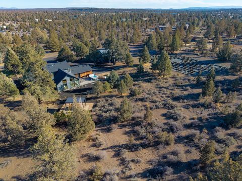 Tiny photo for 18025 Cascade Estates Drive, Bend, OR 97703 (MLS # 220212028)