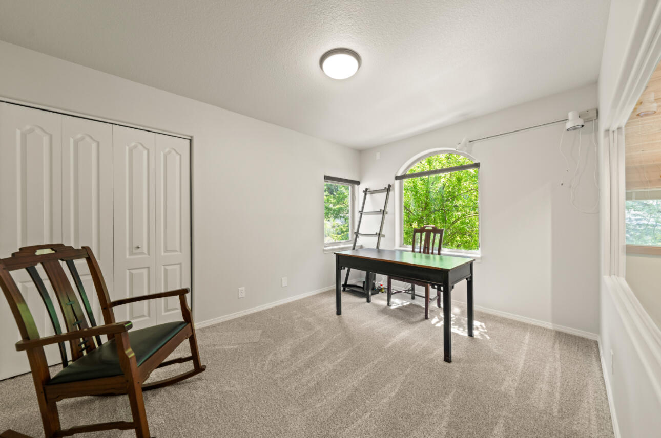 Awbrey Meadows - Residential