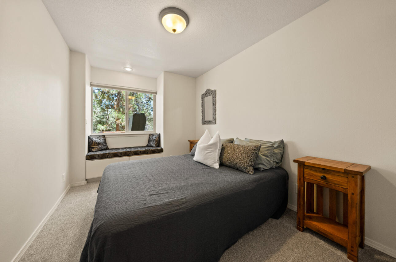 Awbrey Meadows - Residential