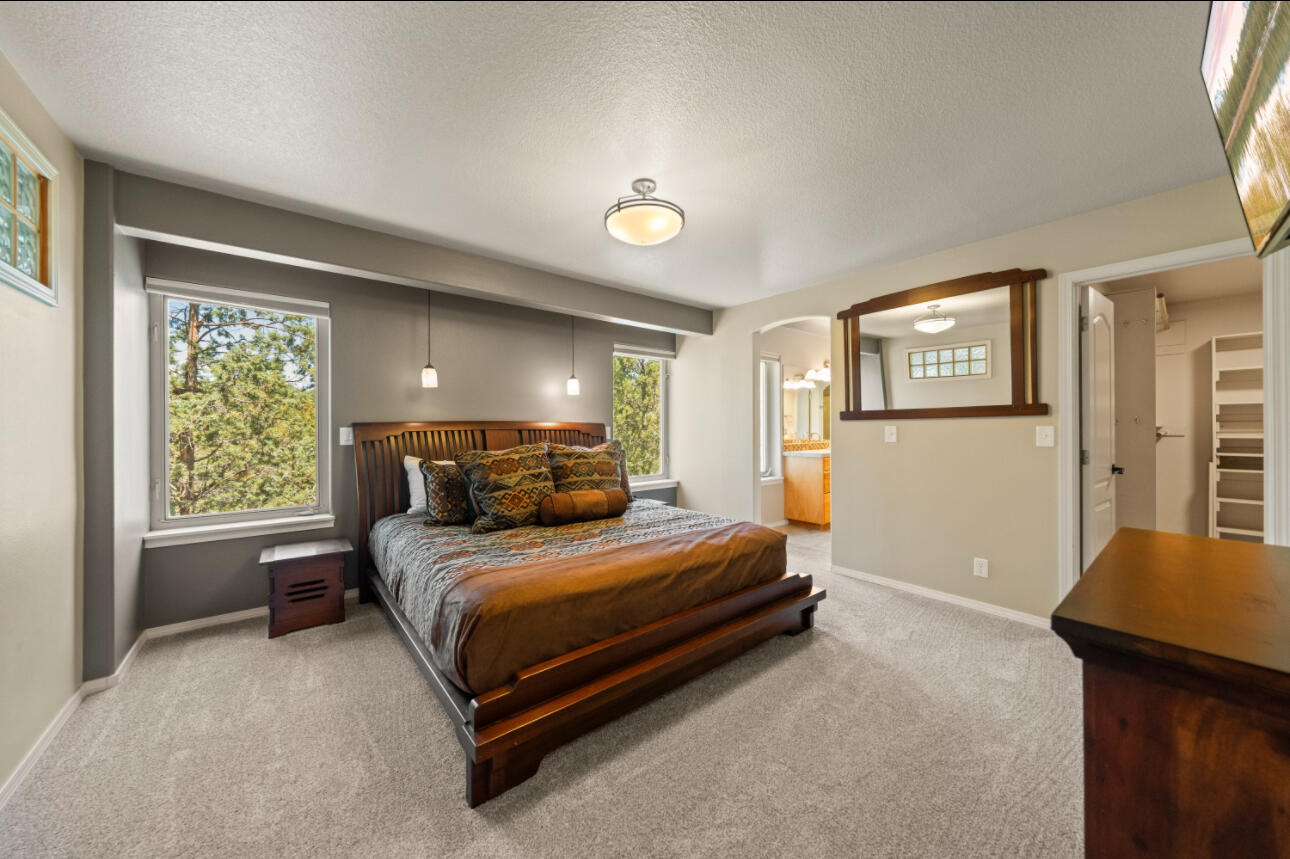 Awbrey Meadows - Residential