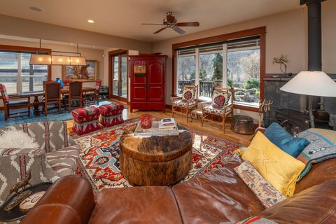 Tiny photo for 6100 Eightmile Road, The Dalles, OR 97058 (MLS # 220220770)