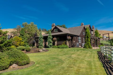 Tiny photo for 6100 Eightmile Road, The Dalles, OR 97058 (MLS # 220220770)