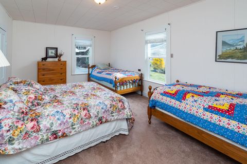Tiny photo for 6100 Eightmile Road, The Dalles, OR 97058 (MLS # 220220770)
