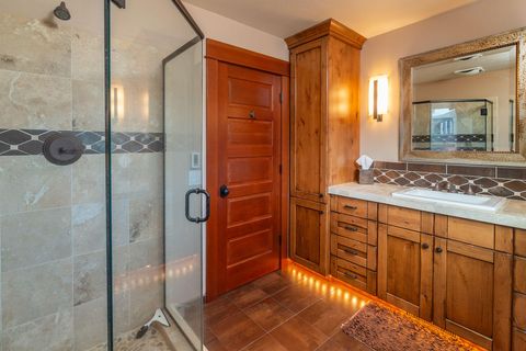 Tiny photo for 6100 Eightmile Road, The Dalles, OR 97058 (MLS # 220220770)