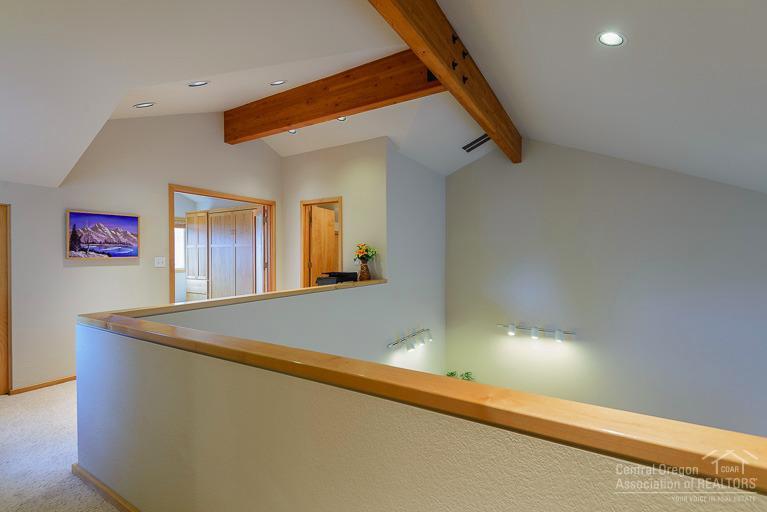 Broken Top - Residential