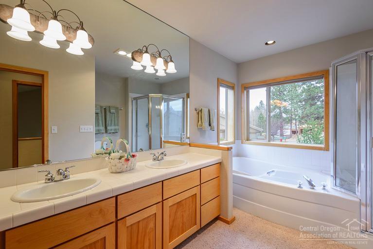 Broken Top - Residential