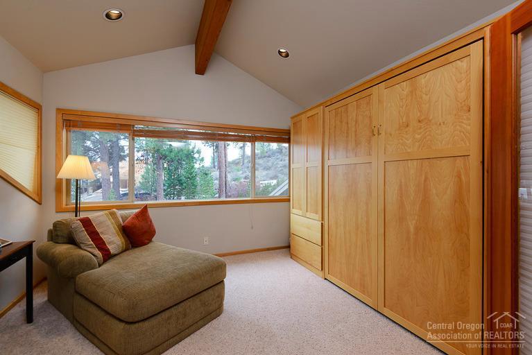 Broken Top - Residential