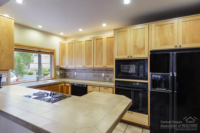 Broken Top - Residential