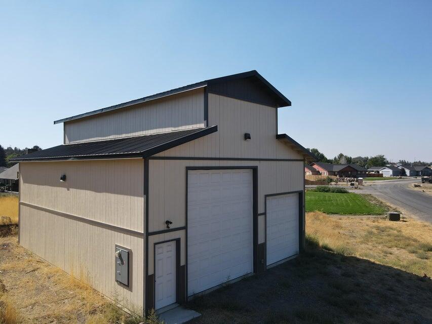 4177 NW 39th Drive