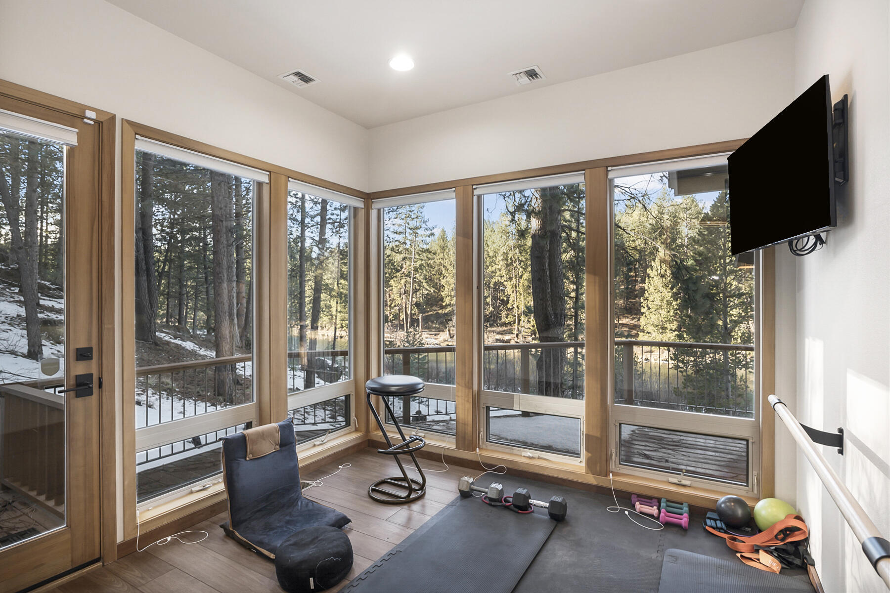 River Bluff Estate - Residential