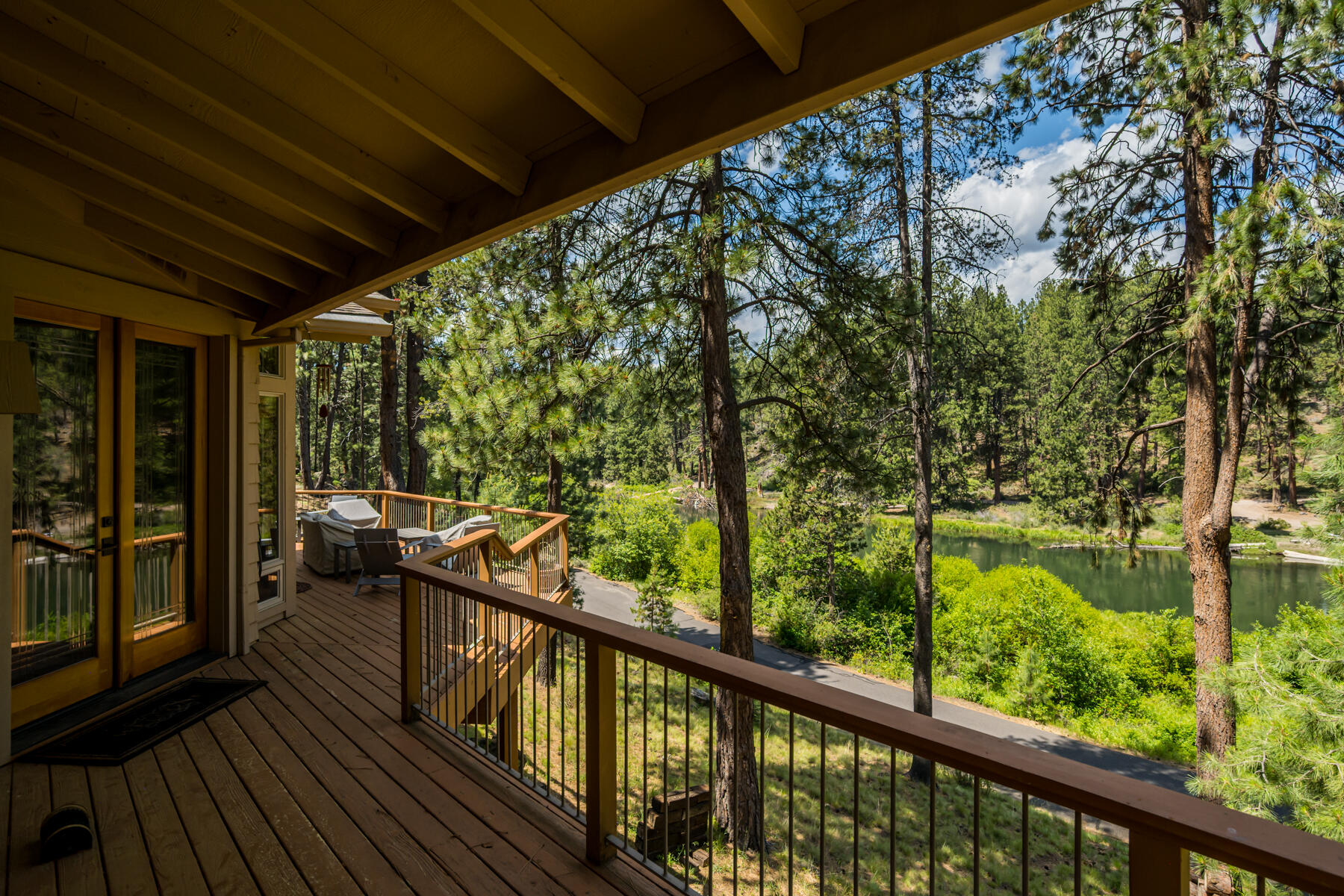 River Bluff Estate - Residential