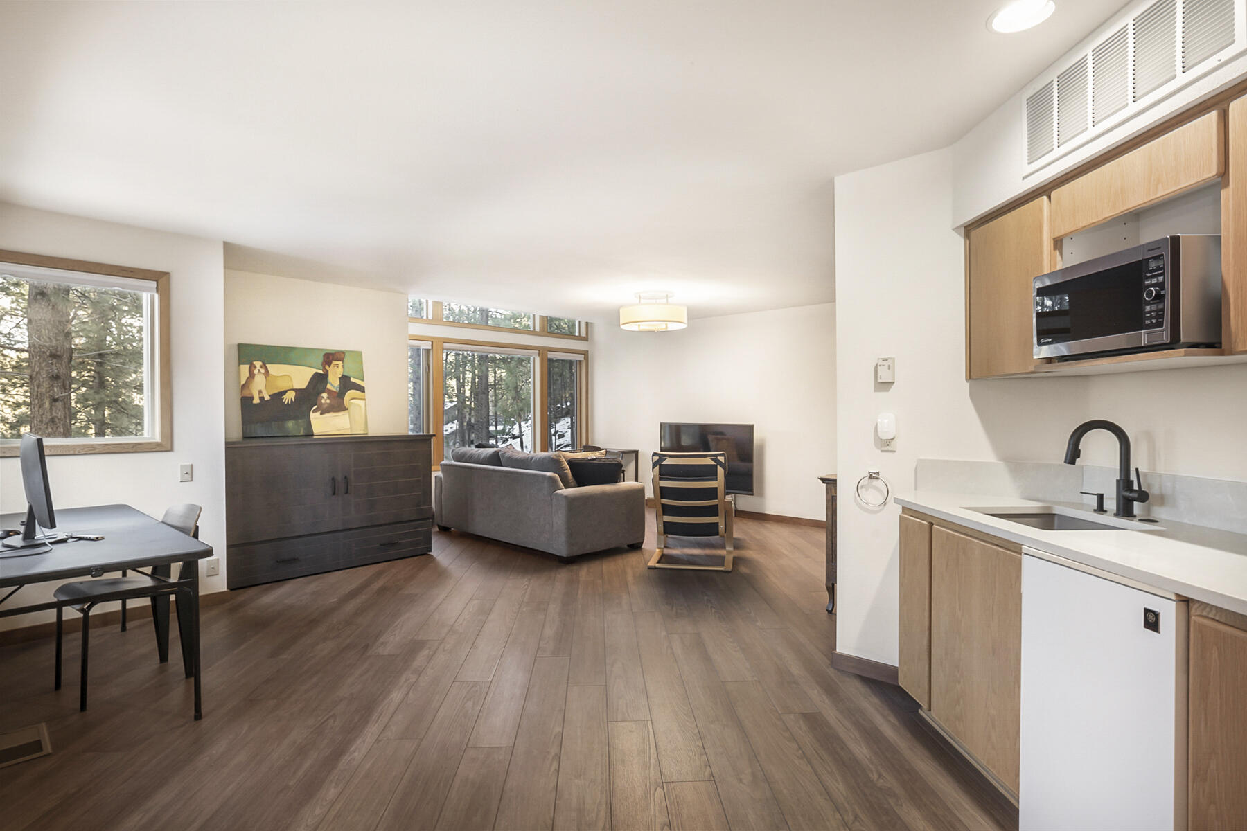 River Bluff Estate - Residential