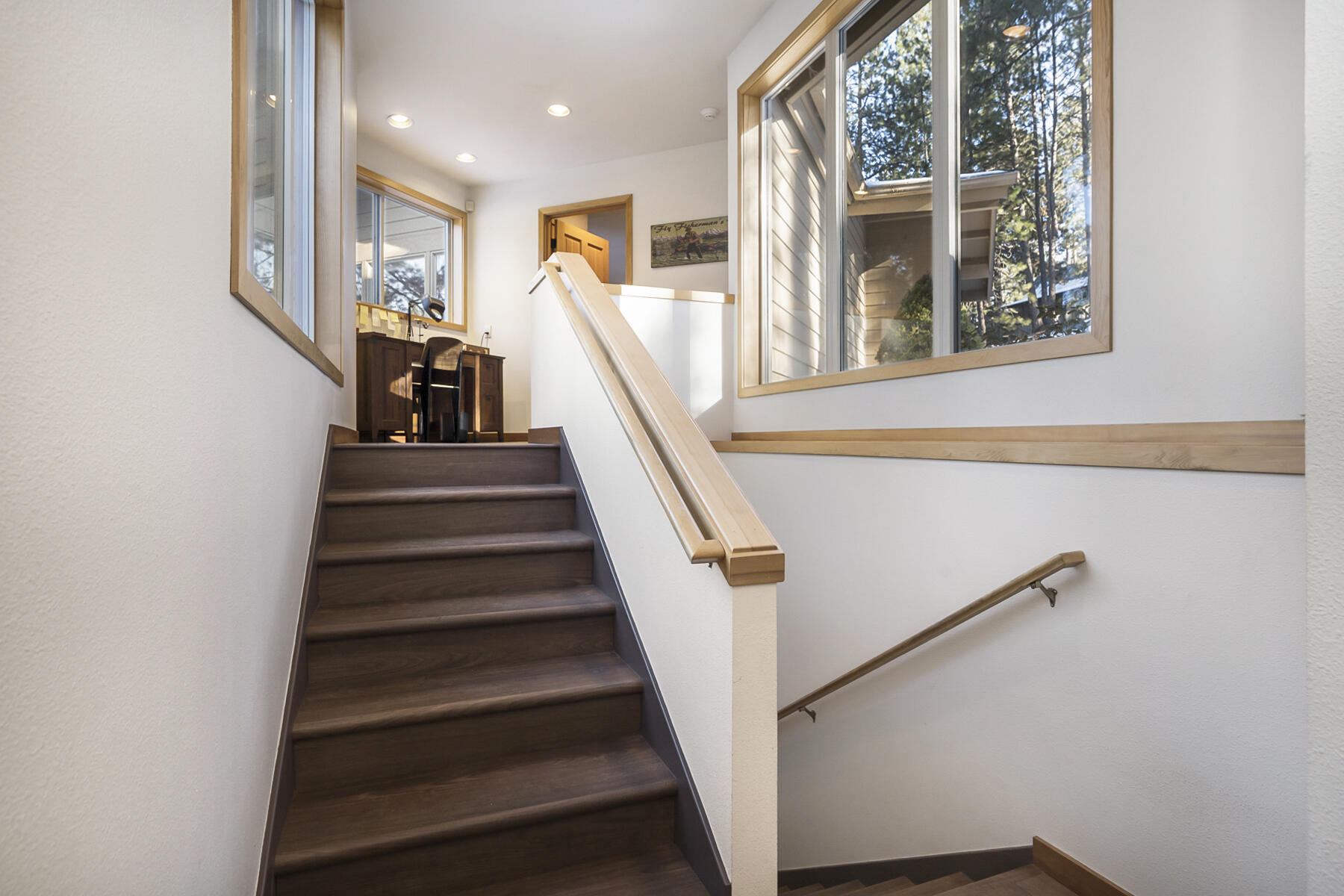 River Bluff Estate - Residential