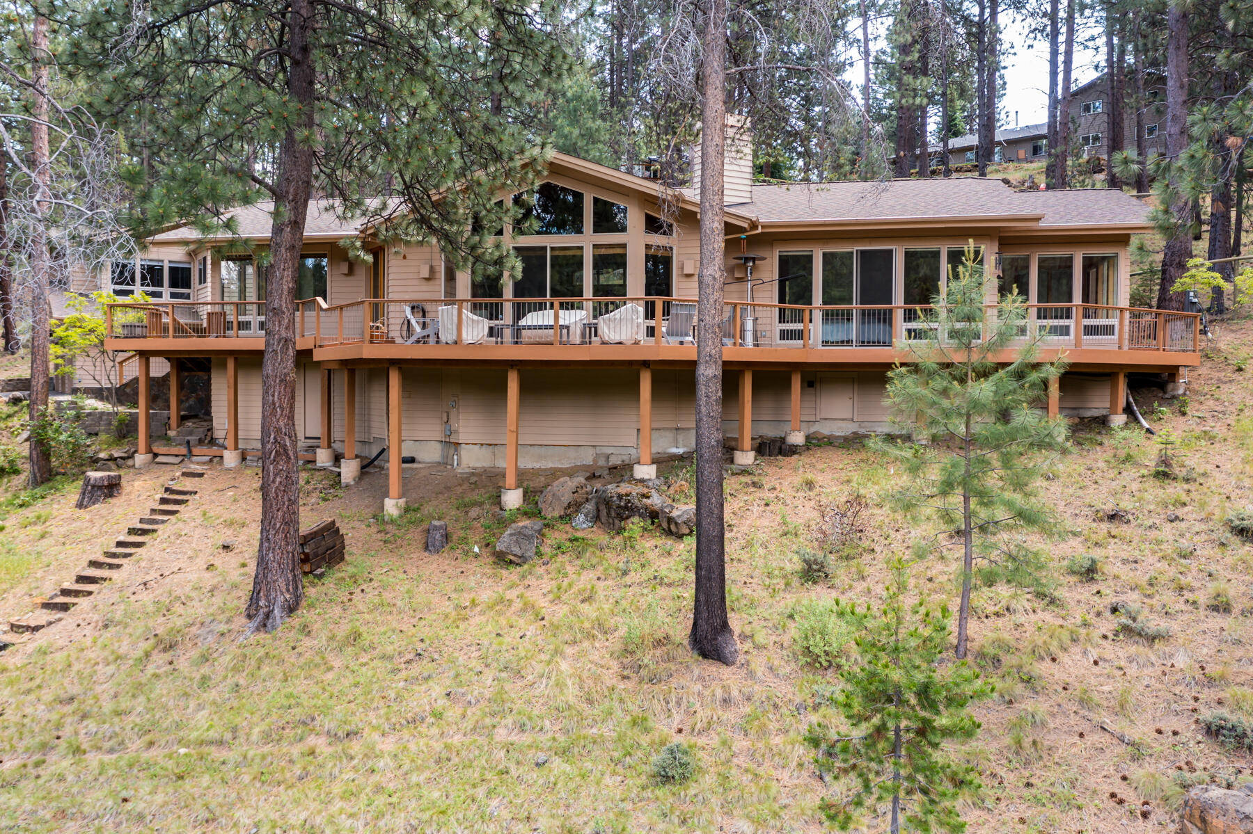 River Bluff Estate - Residential