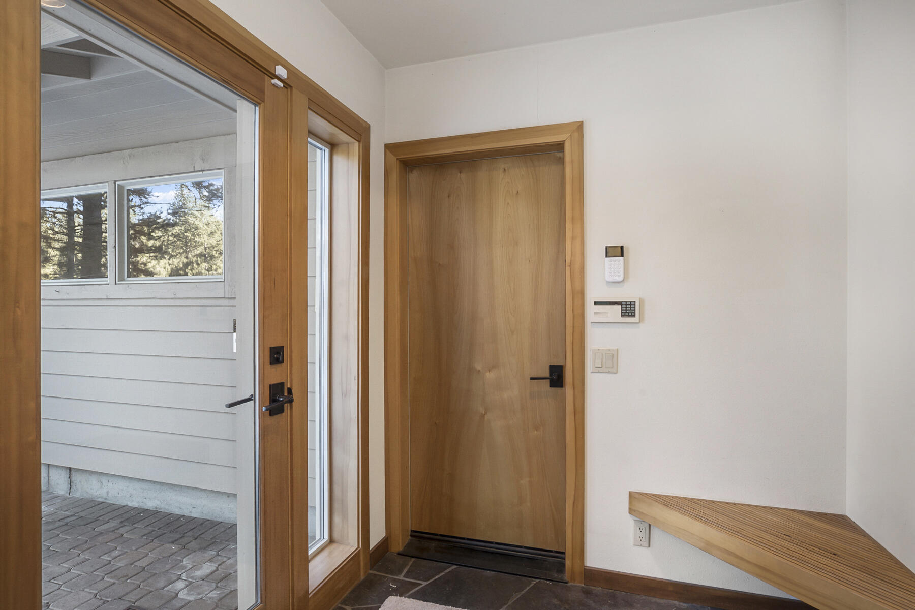 River Bluff Estate - Residential