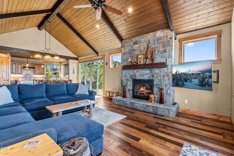 Tiny photo for 10792 Ironstone Court, Redmond, OR 97756 (MLS # 220222613)