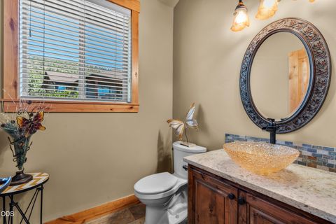Tiny photo for 10792 Ironstone Court, Redmond, OR 97756 (MLS # 220222613)