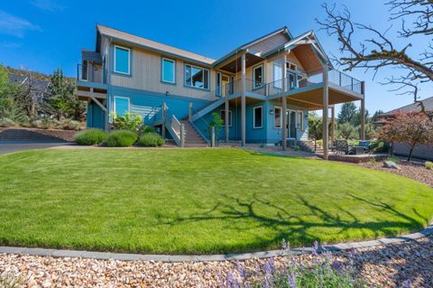 Tiny photo for 10792 Ironstone Court, Redmond, OR 97756 (MLS # 220222613)