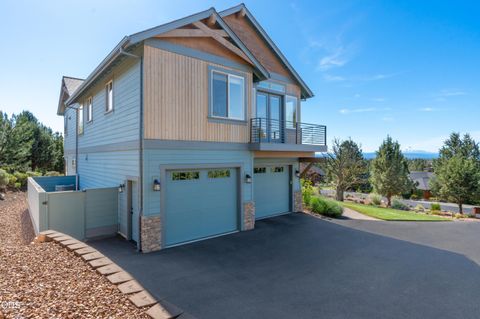 Tiny photo for 10792 Ironstone Court, Redmond, OR 97756 (MLS # 220222613)