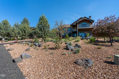 Tiny photo for 10792 Ironstone Court, Redmond, OR 97756 (MLS # 220222613)