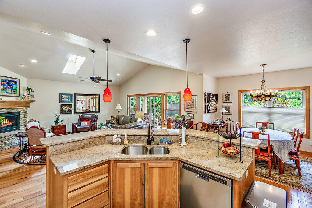 Vineyard View - Residential