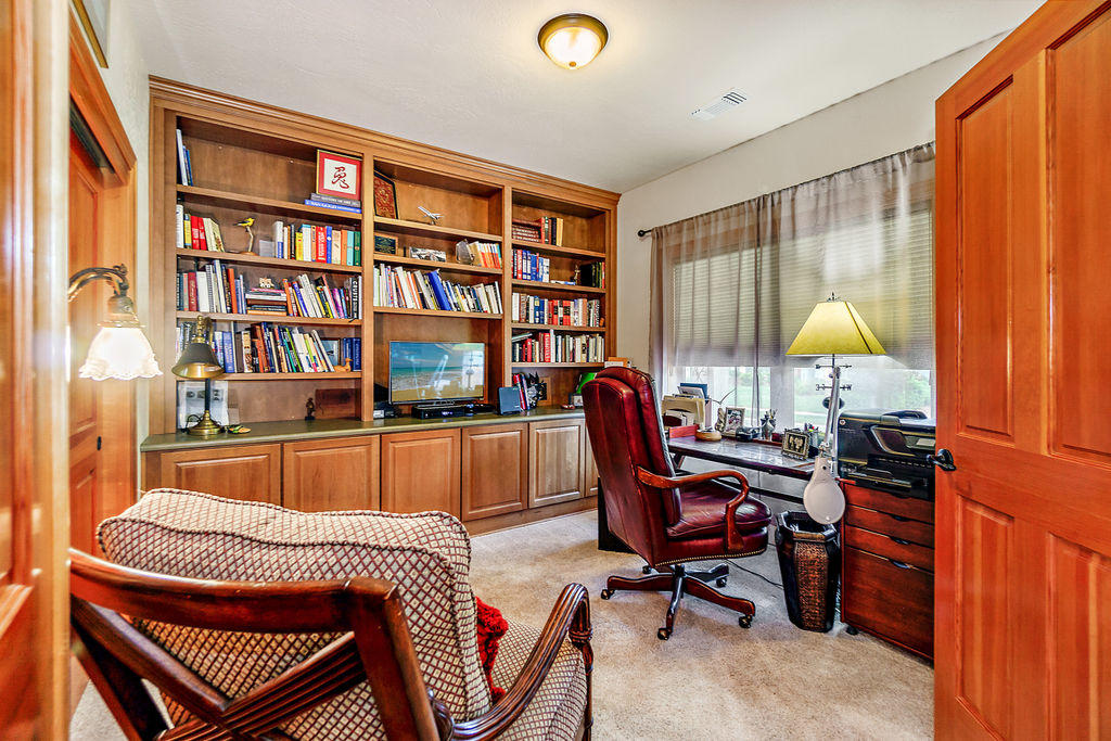 Vineyard View - Residential