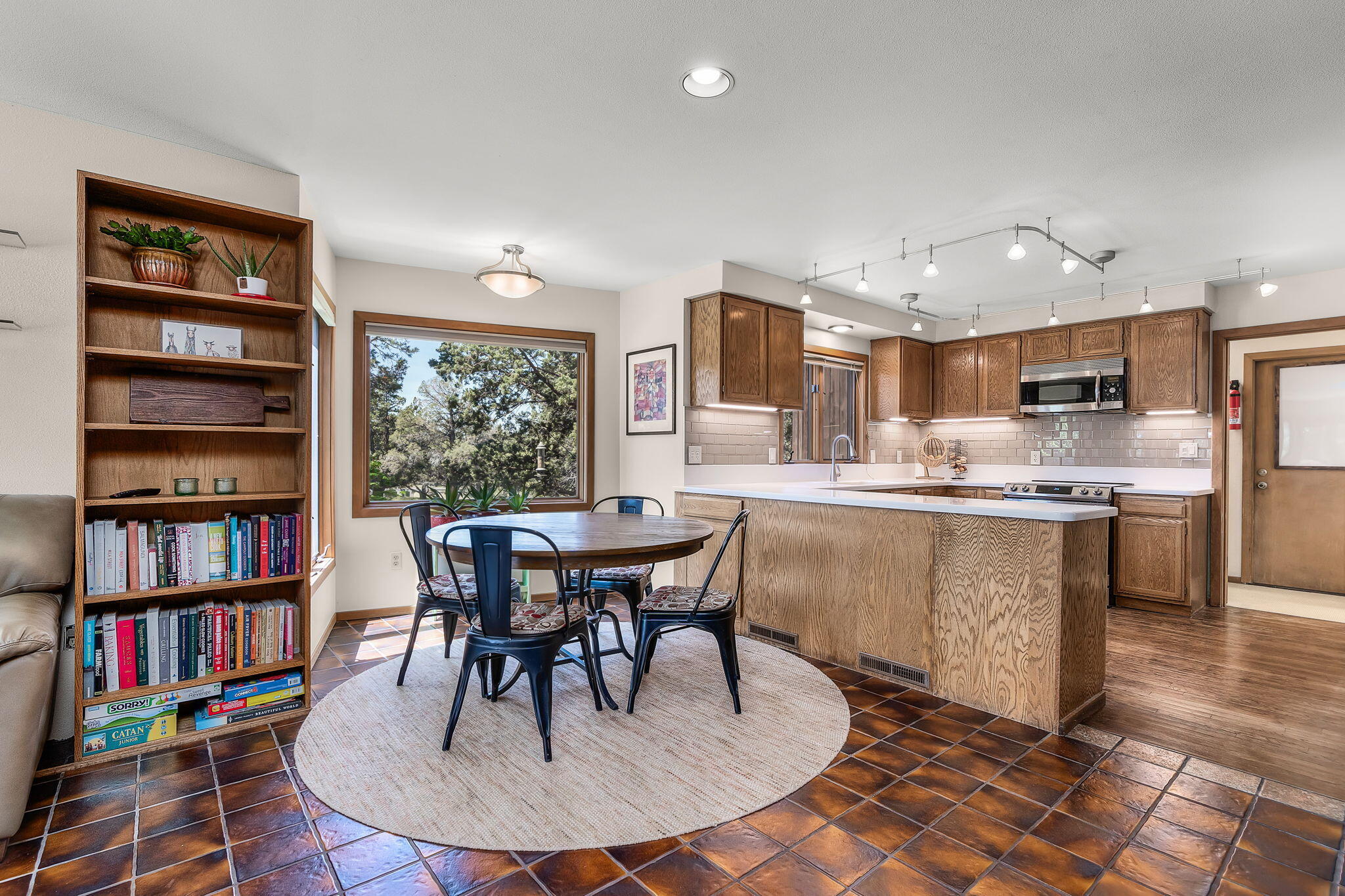 Boonesborough - Residential