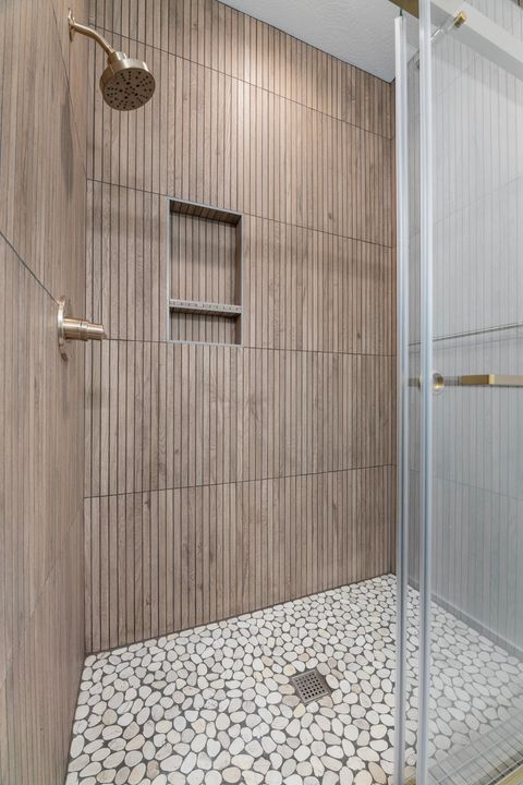 Tiny photo for 1240 Lighthouse Lane, Brookings, OR 97415 (MLS # 220212169)