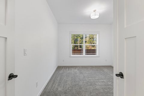 Tiny photo for 1240 Lighthouse Lane, Brookings, OR 97415 (MLS # 220212169)