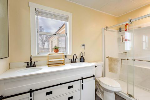 Tiny photo for 1030 S Adams Drive, Madras, OR 97741 (MLS # 220213587)