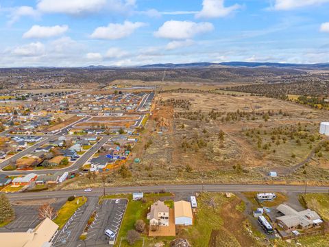 Tiny photo for 1030 S Adams Drive, Madras, OR 97741 (MLS # 220213587)