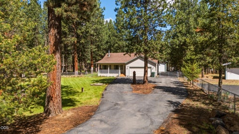Tiny photo for 15640 Woodgreen Court, La Pine, OR 97739 (MLS # 220222490)