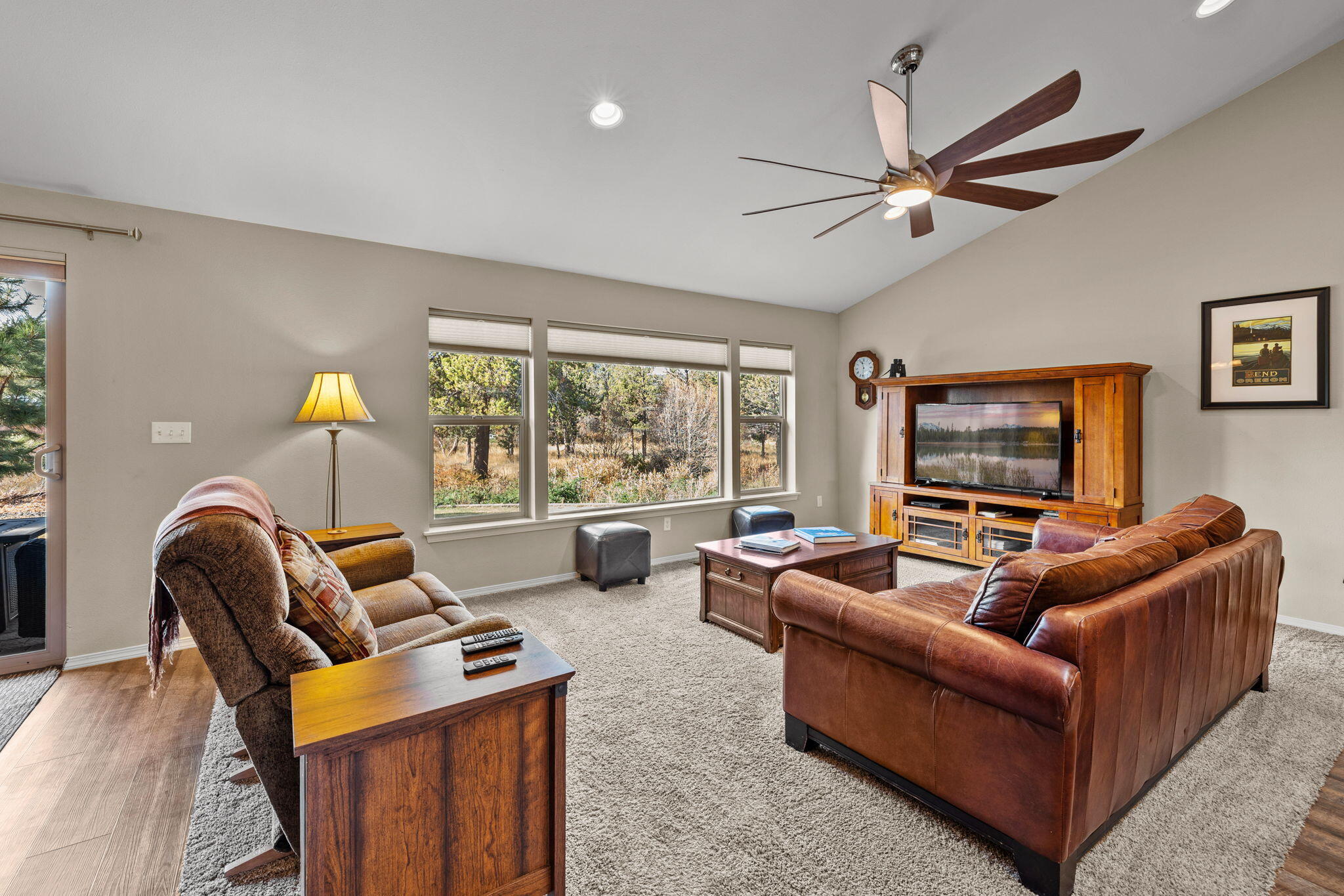 Townsite Of Laidlaw - Residential